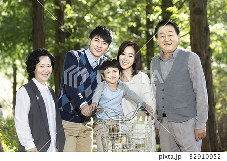 家族 ファミリー 大家族 32910952