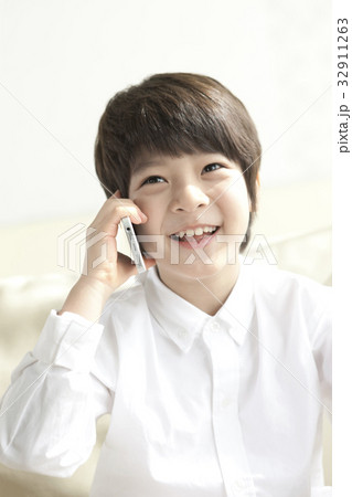 笑顔 微笑 微笑み 32911263