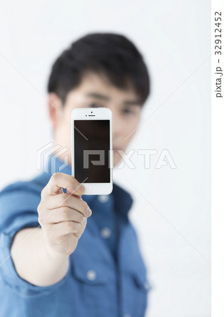 20代 示す 見せる 32912452