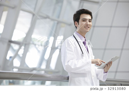 20代 アイパッド iPad 32913080