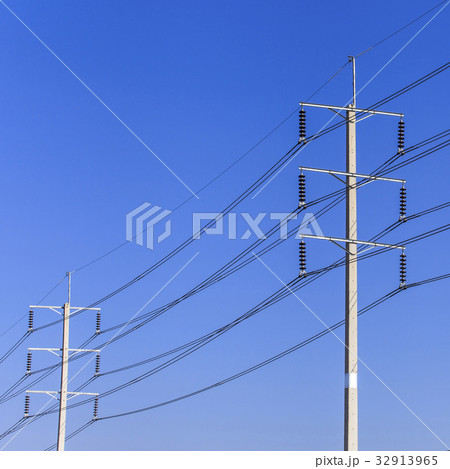Electric pole 32913965
