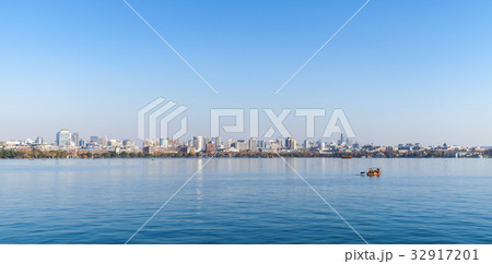 Coast of West Lake, panoramic landscape Coast of West Lake, panoramic landscape 32917201