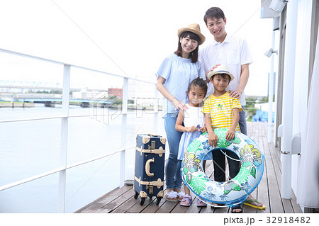 家族旅行 家族旅行 32918482