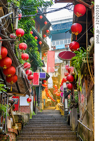 Jiufen, Taiwan Alleyway 32920350