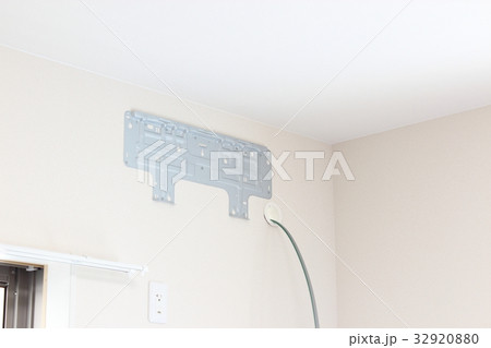 エアコンの取付け工事 32920880