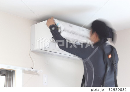 エアコンの取付け工事 32920882