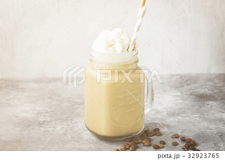 Ice coffee with milk and cream Ice coffee with milk and cream 32923765