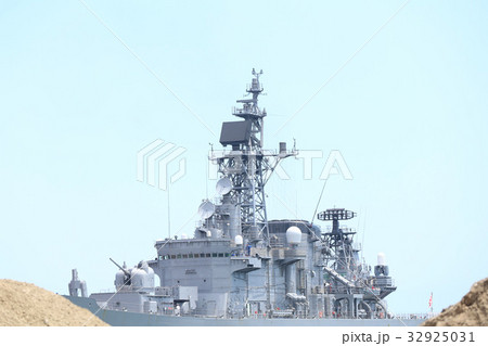 日立港の護衛艦 32925031