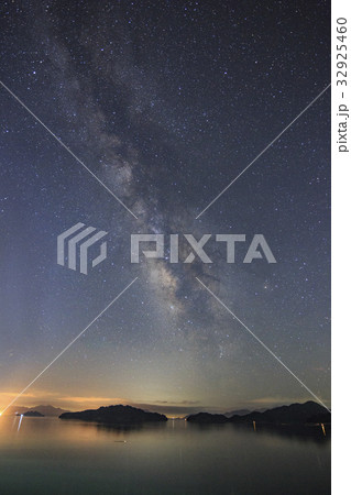 瀬戸内の銀河 32925460