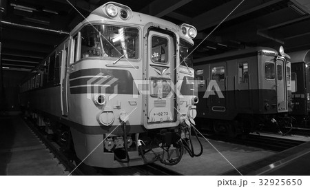 東海地区の国鉄気動車 東海地区の国鉄気動車 32925650