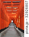 日枝神社の千本鳥居 32926807