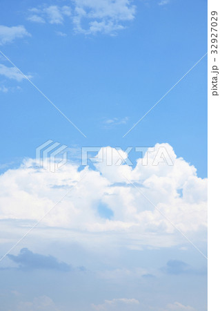 空と雲 32927029