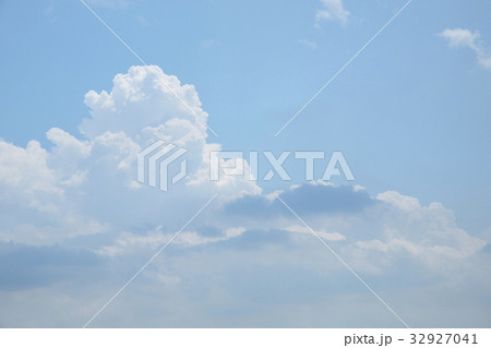 空と雲 32927041