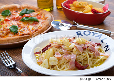 ピザ＆パスタ 32927105