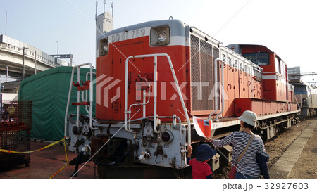ディーゼル機関車DD51 ディーゼル機関車DD51 32927603