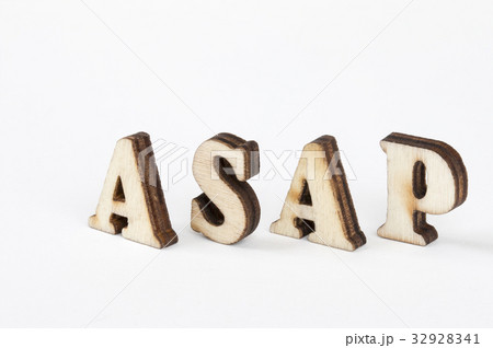 出来る限り早く ASAPの木製アルファベットオブジェ 32928341