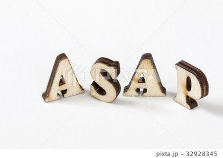 ASAPの木製アルファベットオブジェ 32928345