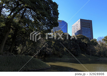 都市風景(東京都、後楽園、冬編) 都市風景(東京都、後楽園、冬編) 32928906