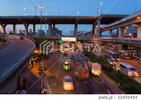Bangkok twilight scene Bangkok twilight scene 32930493