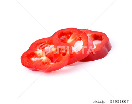 Fresh red pepper slices isolated on white 32931307