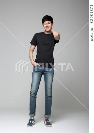 20代 感情 人 32931871