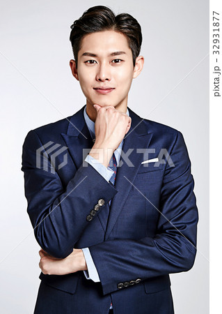 20代 藍色 ビジネス 32931877