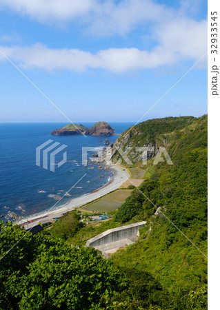 【名勝】二つ亀【佐渡海府北部ジオサイト】 32933545