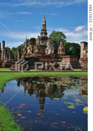タイ王国の世界遺産、スコータイ歴史公園、遺跡群 タイ王国の世界遺産、スコータイ歴史公園、遺跡群 32937884