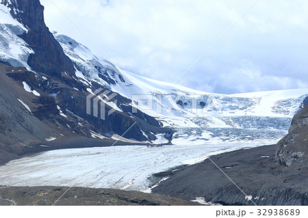 カナディアンロッキー、ジャスパー国立公園、コロンビアアイスフィールド カナディアンロッキー、ジャスパー国立公園、コロンビアアイスフィールド 32938689