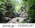 渓谷 32940197