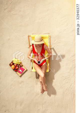 Young woman traveler tourist top view vacation 32940377