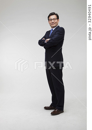 笑顔 微笑 微笑み 32940491