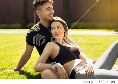 Young couple exercise together outdoors healthy 32941109