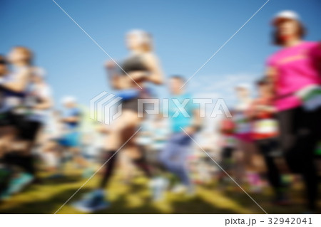 Photo of runners in summer Photo of runners in summer 32942041