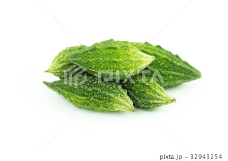 Momordica charantia isolated on white background 32943254