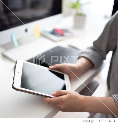 タブレット 32943613