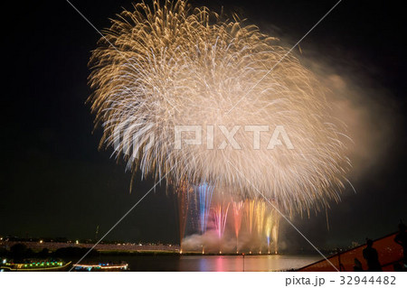 千葉県 市川市民納涼花火大会 千葉県 市川市民納涼花火大会 32944482