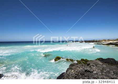 KEKAHA KAI STATE PARK, Manini'owali Beach 32948411