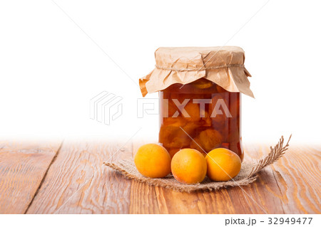 Apricot jam in a jar 32949477