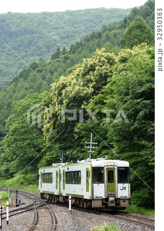 釜石線のディーゼルカー 32950363