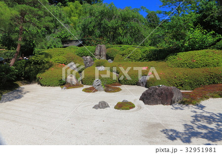 明月院の枯山水 32951981