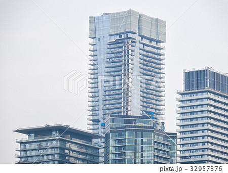 Expensive condo buildings and living homes in Cana 32957376