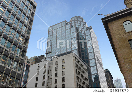 Expensive condo buildings and living homes in Cana Expensive condo buildings and living homes in Cana 32957379