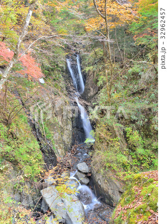 梅ヶ島温泉三段の滝-37016 梅ヶ島温泉三段の滝-37016 32962457