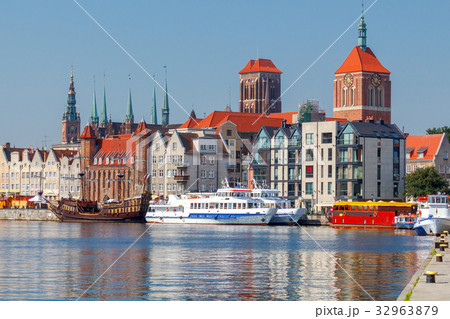 Gdansk. Central embankment. 32963879