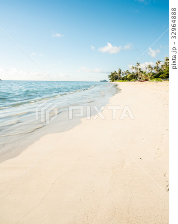 Sunrise at Lanikai Beach - Oahu, Hawaii 32964888