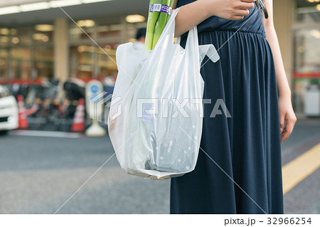 主婦 買いもの 32966254