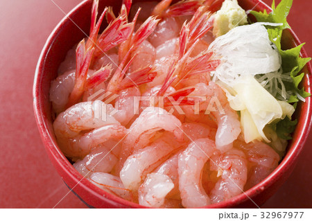 甘エビ丼 甘エビ丼 32967977