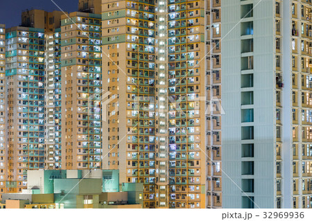 High rise apartment building 32969936