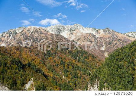 Mountain on tateyama in Japan 32971020